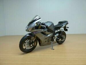 yzzr[@͌^ԁ@ԁ@[VOJ[ TCNOgCAtfCgiI[goCmotos, triumph daytona, 675, moto, amp; sealed 118