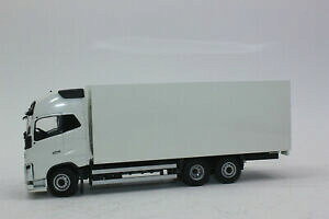 yzzr[@͌^ԁ@ԁ@[VOJ[ {{gbNX[cP[XO[ugb^[pbLnouvelle annoncetekno 68048 volvo valise camion fh04 globetrotter xl 150 neuf dans emballage