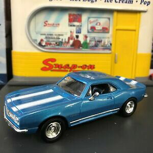 �y���������z�z�r�[�@�͌^�ԁ@�ԁ@���[�V���O�J�[ �V�{���[�J�}��chevrolet camaro 1967 z28 143