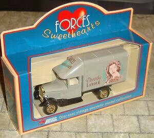 �y���������z�z�r�[�@�͌^�ԁ@�ԁ@���[�V���O�J�[ �����X�h���V�[lledo 1935 morris parcels vanforces amoureuxdorothy lamourcret