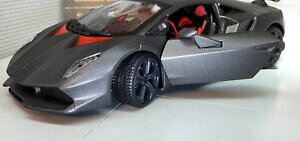 yzzr[@͌^ԁ@ԁ@[VOJ[ XP[{M[jKh~j`AJ[g lgb 124 echelle lamborghini gallardo sesto elemento bburago voiture miniature