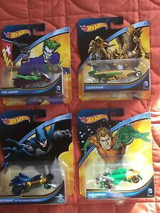 yzzr[@͌^ԁ@ԁ@[VOJ[ zbgzC[R~bNob`hot wheels dc comics character voitures lot de 4