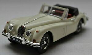 �y���������z�z�r�[�@�͌^�ԁ@�ԁ@���[�V���O�J�[ �W���K�[�J�u���I���J�|�[�e�Bjaguar xk 140 cabriolet capote repliee vitesse 143