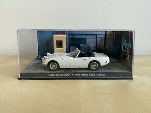yzzr[@͌^ԁ@ԁ@[VOJ[ J[RNVf{hg^eaglemoss bond in motion voiture modele collectiontoyota 2000gt 143
