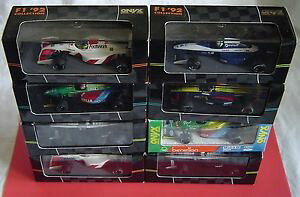 yzzr[@͌^ԁ@ԁ@[VOJ[ IjLXtH[~[XJ[XP[onyx formule 1 voitures de course echelle 143 votre choix