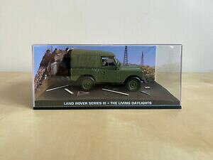 yzzr[@͌^ԁ@ԁ@[VOJ[ [o[V[Yf{heaglemoss bond in motion voiture modele collectionland rover serie iii 143