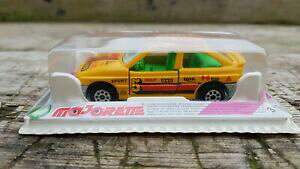 【送料無料】ホビー 模型車 車 レーシングカー チアリーダーフォードエスコートブリスターmajorette ford escort gt 276 blister