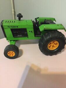 �y���������z�z�r�[�@�͌^�ԁ@�ԁ@���[�V���O�J�[ �X�y�C���g�^�[�O���[���v�G���g���Rtj529 r rico made in espagne l vert tracteur