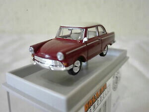 yzzr[@͌^ԁ@ԁ@[VOJ[ WjAuRdkw junior , granate blanco , brekina ref 28103 , escala 187