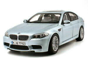 �y���������z�z�r�[�@�͌^�ԁ@�ԁ@���[�V���O�J�[ �V���o�[�p���S��118 bmw m5 2012 f10 argente stone argent dealeredition oem paragon