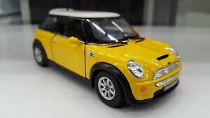 yzzr[@͌^ԁ@ԁ@[VOJ[ ~jN[p[f~j`Afneuf mini cooper s jaune kinsmart voiture modele jouet 128 maquette miniature