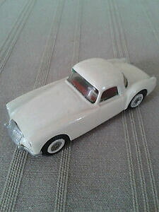 �y���������z�z�r�[�@�͌^�ԁ@�ԁ@���[�V���O�J�[ tekno mga 824 1959tekno 824 mga 1959