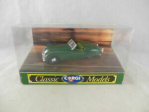 yzzr[@͌^ԁ@ԁ@[VOJ[ R[M[NVbNWK[gbv[hX^[I[v[VOO[corgi classics 96041 jaguar xk120 open top roadster in british racing green 143