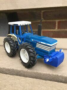 yzzr[@͌^ԁ@ԁ@[VOJ[ JEeBg^[XP[jo[Tgg[county 1884 tracteur conversion echelle 132 britains universal hobbies traktor