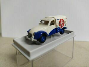 �y���������z�z�r�[�@�͌^�ԁ@�ԁ@���[�V���O�J�[ �V�g���G��citroen 2 cv furgoneta , mere picon , brekina 14126 , escala 187