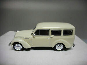 yzzr[@͌^ԁ@ԁ@[VOJ[ m[tXAVFbg{bNXrenault juvaquatre 1938 voitures francaises norev hachette 143 boite