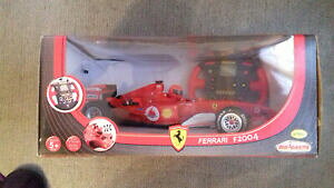 yzzr[@͌^ԁ@ԁ@[VOJ[ tF[e`A[_[tF[ferrari radiocommandee majorette ref 215101 ferrari f2004