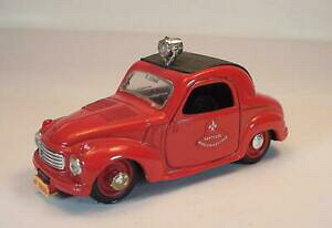 【送料無料】ホビー 模型車 車 レーシングカー フィアット#pfuit 143 r 24 fiat 500 c servicio prevenzione rouge 3686