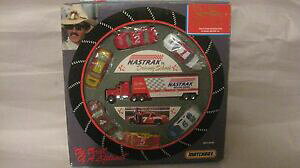 yzzr[@͌^ԁ@ԁ@[VOJ[ `[hyeBhj[R[XP[~j`AJ[Zbgnastrak richard petty amp; rodney peigne 6 164 echelle voiture miniature set 1992