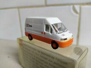 yzzr[@͌^ԁ@ԁ@[VOJ[ tBAbgoGNXvXubVfiat ducato furgon tnt express , busch , escala 187