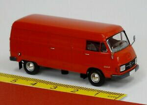 �y���������z�z�r�[�@�͌^�ԁ@�ԁ@���[�V���O�J�[ �����Z�f�X�{�b�N�Xmercedes mb l 206 d boite rouge brekina starmada 13306