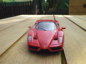 yzzr[@͌^ԁ@ԁ@[VOJ[ lbg[N{bNXvXtF[GcHixo pas presse, 143eme ferrari enzo comme neuf sans boite