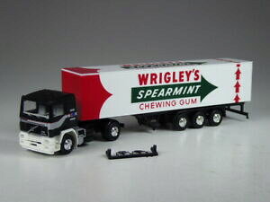 yzzr[@͌^ԁ@ԁ@[VOJ[ {{AxhX[cP[XZ~g[zCgalbedo volvo valise semiremorque wrigleys chewinggum blanc