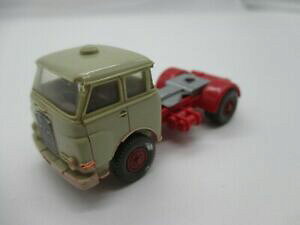 �y���������z�z�r�[�@�͌^�ԁ@�ԁ@���[�V���O�J�[ wiking man 10230 zugmaschine schub32