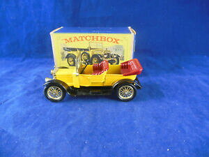 yzzr[@͌^ԁ@ԁ@[VOJ[ }b`_C[^CvV[gmatchbox yesteryear y132 1911 daimler type a12 jaune numero 4 rouge seat