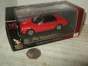 【送料無料】ホビー 模型車 車 レーシングカー コレクターエディションフォードサンダーバードスケールroad signature collectors edition ford thunderbird an 2000 a lechelle 143