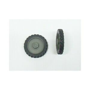 �y���������z�z�r�[�@�͌^�ԁ@�ԁ@���[�V���O�J�[ �X�P�[���z�C�[��roue etroite avant grande x 2 echelle 132eme ? a32