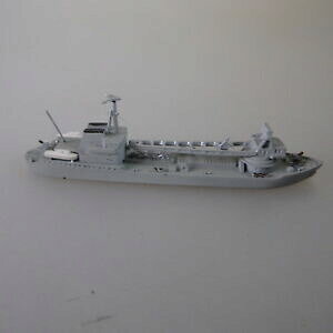 �y���������z�z�r�[�@�͌^�ԁ@�ԁ@���[�V���O�J�[ �g���C�f���g�\trident t 217 urss approvisionnement navire amga 1976 51719