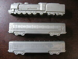 yzzr[@͌^ԁ@ԁ@[VOJ[ vX`bNtXI[hoU[[NXlux jouet de bazar ancien rame de train vapeur 241 plastique souffle france