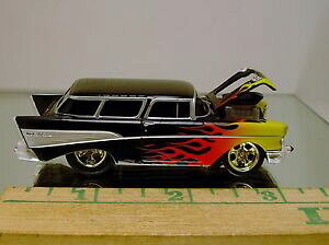 【送料無料】ホビー 模型車 車 レーシングカー シボレーノマドエンジンフードタイヤgl flamme 57 chevy nomad wild souffle moteur, ouvrables capuche et en pneus ltd