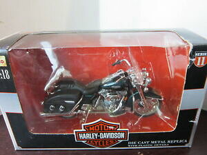 yzzr[@͌^ԁ@ԁ@[VOJ[ q[gn[[_rbh\[hLONVbNV[YgX~bVmoto 118 harley davidson flhrc road king classic 2001 boite serie 11