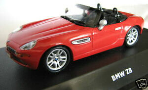 yzzr[@͌^ԁ@ԁ@[VOJ[ [hX^[{bNXfbmw z8 e52 roadster 143 maquette rouge avec boitier