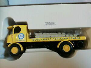 �y���������z�z�r�[�@�͌^�ԁ@�ԁ@���[�V���O�J�[ �R�[�M�[���B���e�[�W�Z���e�B�l�����S���Z�����g�{�b�N�Xcorgi, vintage glory vapeur, sentinel wagon, ciment sacs, cercle bleu 8005, en parfait etat, da