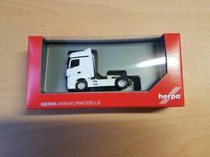 yzzr[@͌^ԁ@ԁ@[VOJ[ ZfXxcANgXzCgherpa 309189 187 mercedesbenz actros bigspace, blanc neuf