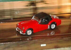 yzzr[@͌^ԁ@ԁ@[VOJ[ R[M[NVbNf\tggbvcorgi classic modelstr3a soft top car 96300c 1991 143