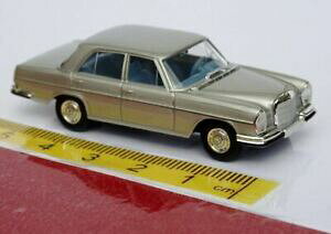 �y���������z�z�r�[�@�͌^�ԁ@�ԁ@���[�V���O�J�[ �����Z�f�X�A�X�g����brekina starmada mercedes mb 280 se w 108 argent astral argent 13104