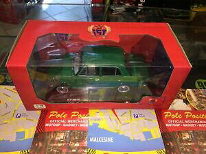 【送料無料】ホビー 模型車 車 レーシングカー モデルフィアットボックス18001fi ist model 118 fiat 124 green in box very rare shipping worldwide