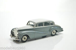 �y���������z�z�r�[�@�͌^�ԁ@�ԁ@���[�V���O�J�[ ���[���X���C�X�V���o�[dinky 150 rolls royce silver wraith