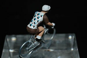 �y���������z�z�r�[�@�͌^�ԁ@�ԁ@���[�V���O�J�[ �T�C�N���X�g�T�C�N��ag2r 2017 petit cycliste figurine cycling figure