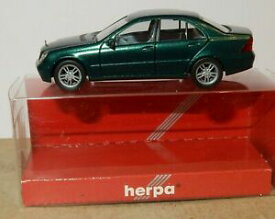【送料無料】ホビー　模型車　車　レーシングカー マイクロホメルセデスベンツダークボックスmicro herpa ho 187 mercedesbenz cklasse vert fonce metal in box