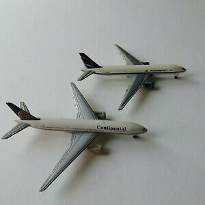 yzzr[@͌^ԁ@ԁ@[VOJ[ {[COob`fabbri lot de 2 boeing 777200