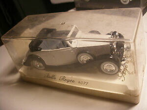 yzzr[@͌^ԁ@ԁ@[VOJ[ tX[XCXancienne voiture 143 solido made in france 4077 age dor rolls royce 143 neuf