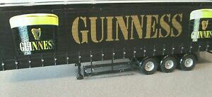 【送料無料】ホビー 模型車 車 レーシングカー コーギーギネストレーラーcorgi classics 150 75407 guinness curtainside trailerunboxed