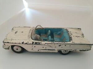 【送料無料】ホビー 模型車 車 レーシングカー コーギーフォードサンダーバードcorgi toys ford thunderbird 215 1959 1962