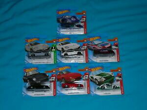 �y���������z�z�r�[�@�͌^�ԁ@�ԁ@���[�V���O�J�[ �z�b�g�V���[�g�J�[�h×�|���V�Fhot wheels x 7 divers voitures porsche sur court cartes