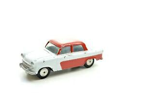 yzzr[@͌^ԁ@ԁ@[VOJ[ R[M[corgi 207 standard vanguard iii